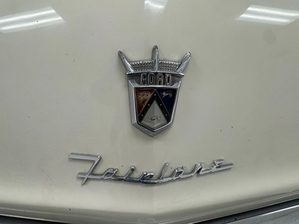 1956 Ford Crown Victoria - Image 10 of 21