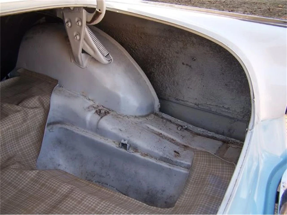 1956 Ford Crown Victoria - Image 2 of 21