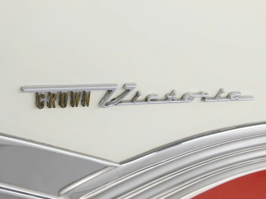 1956 Ford Crown Victoria - Image 9 of 31