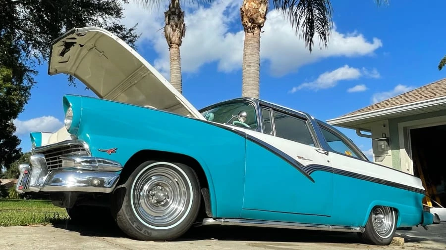 1956 Ford Crown Victoria - Image 2 of 17