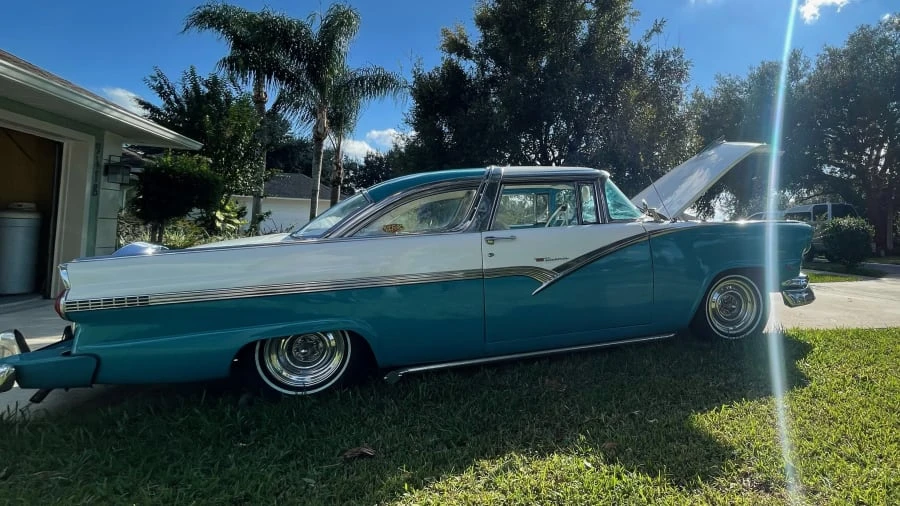 1956 Ford Crown Victoria - Image 15 of 17