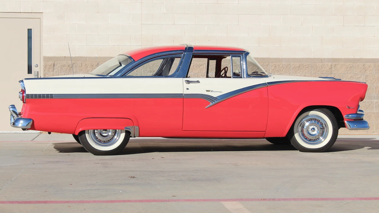 1956 Ford Crown Victoria - Image 2 of 31