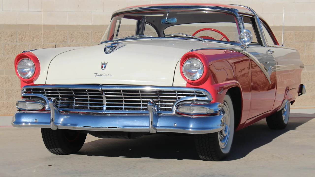 1956 Ford Crown Victoria - Image 17 of 31