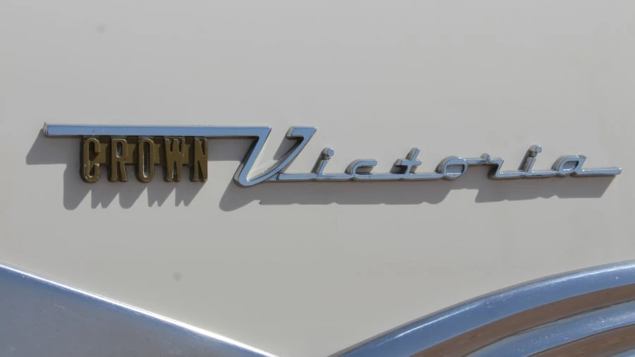 1956 Ford Crown Victoria - Image 20 of 31