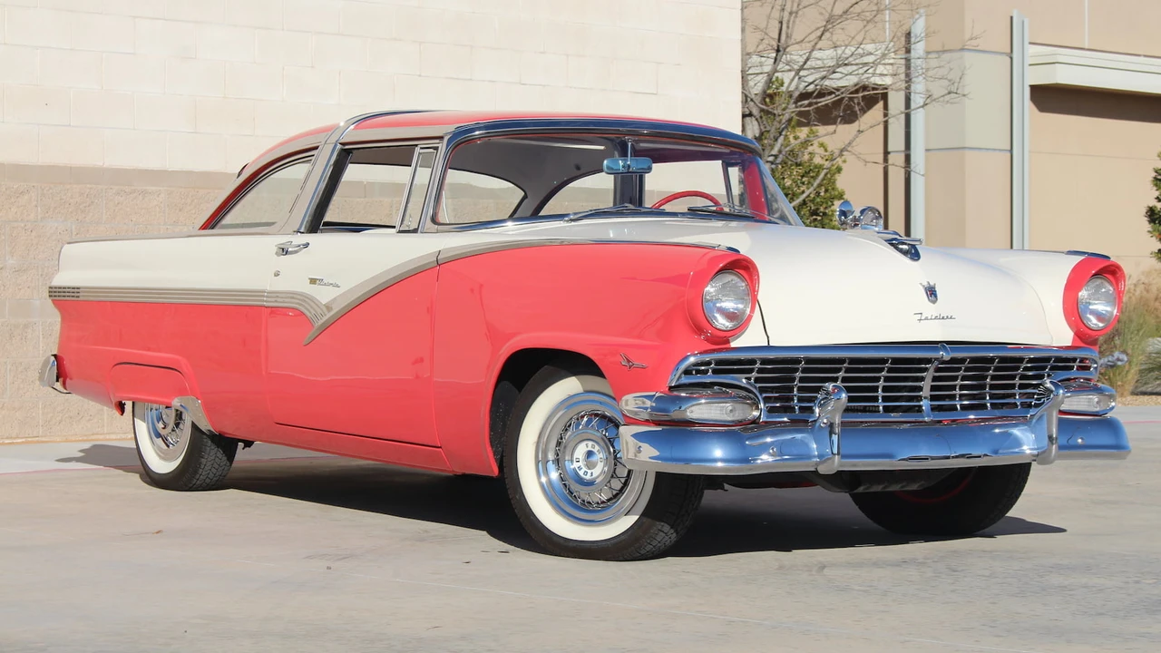 1956 Ford Crown Victoria - Image 22 of 31