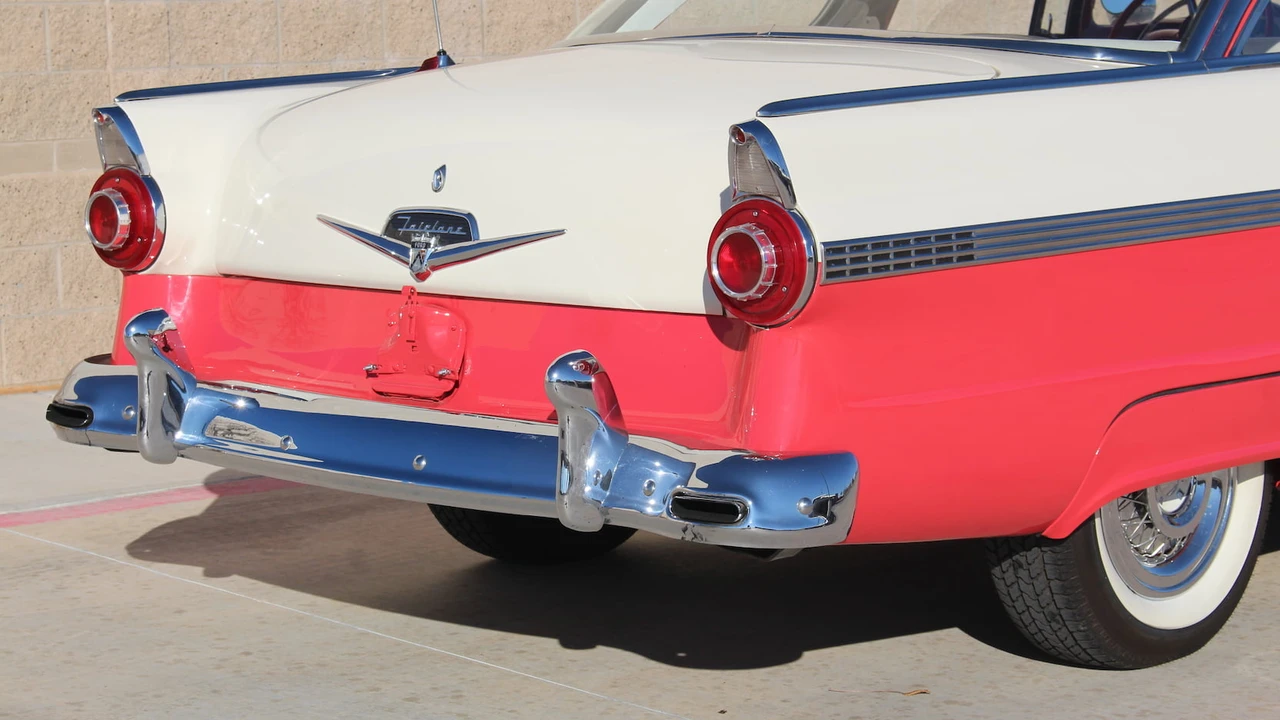 1956 Ford Crown Victoria - Image 23 of 31