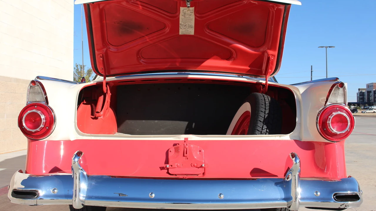 1956 Ford Crown Victoria - Image 24 of 31