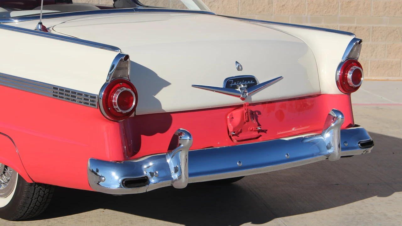 1956 Ford Crown Victoria - Image 25 of 31