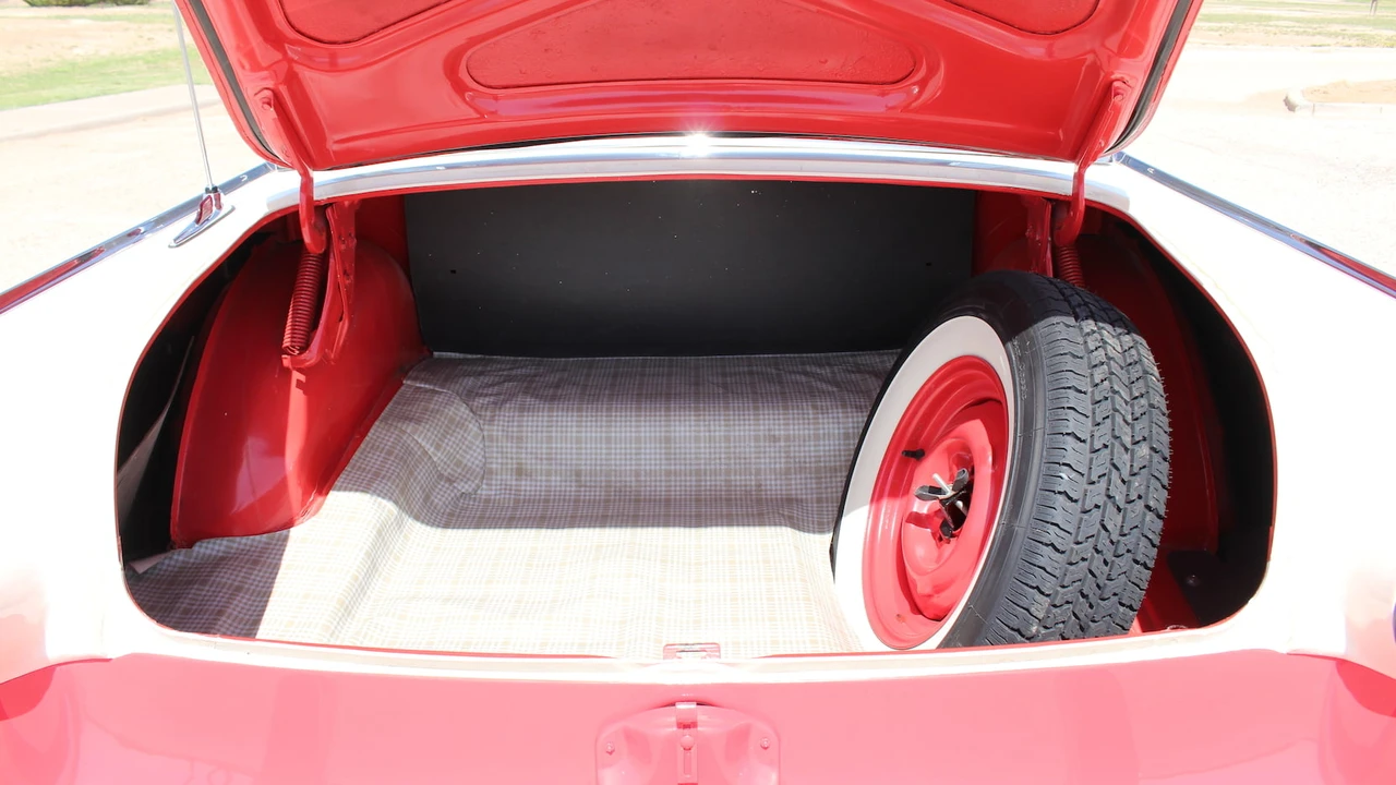 1956 Ford Crown Victoria - Image 28 of 31