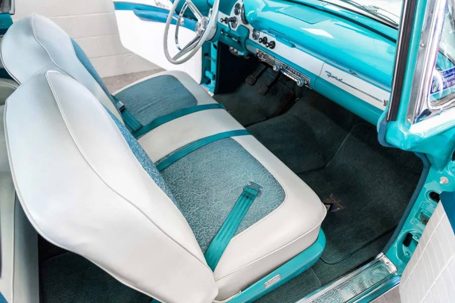 1956 Ford Crown Victoria - Image 5 of 10