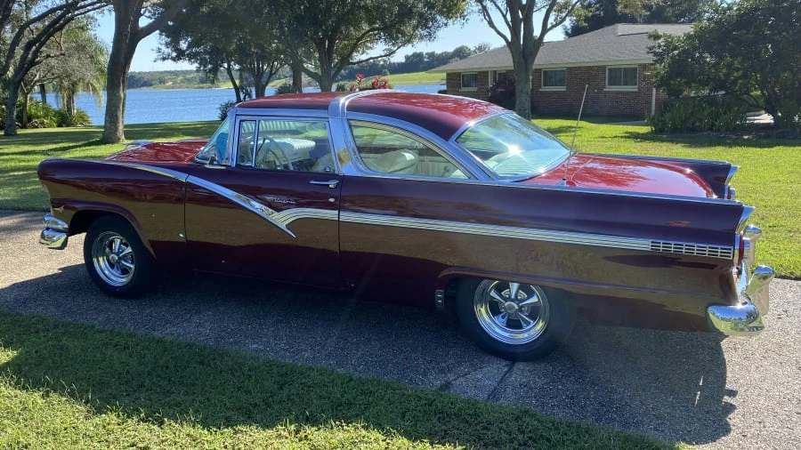 1956 Ford Crown Victoria - Image 3 of 22
