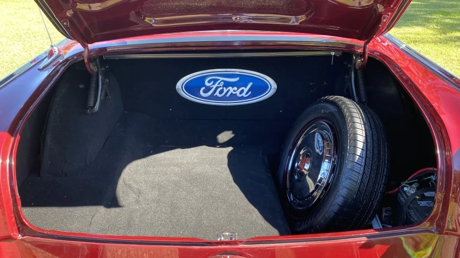 1956 Ford Crown Victoria - Image 19 of 22