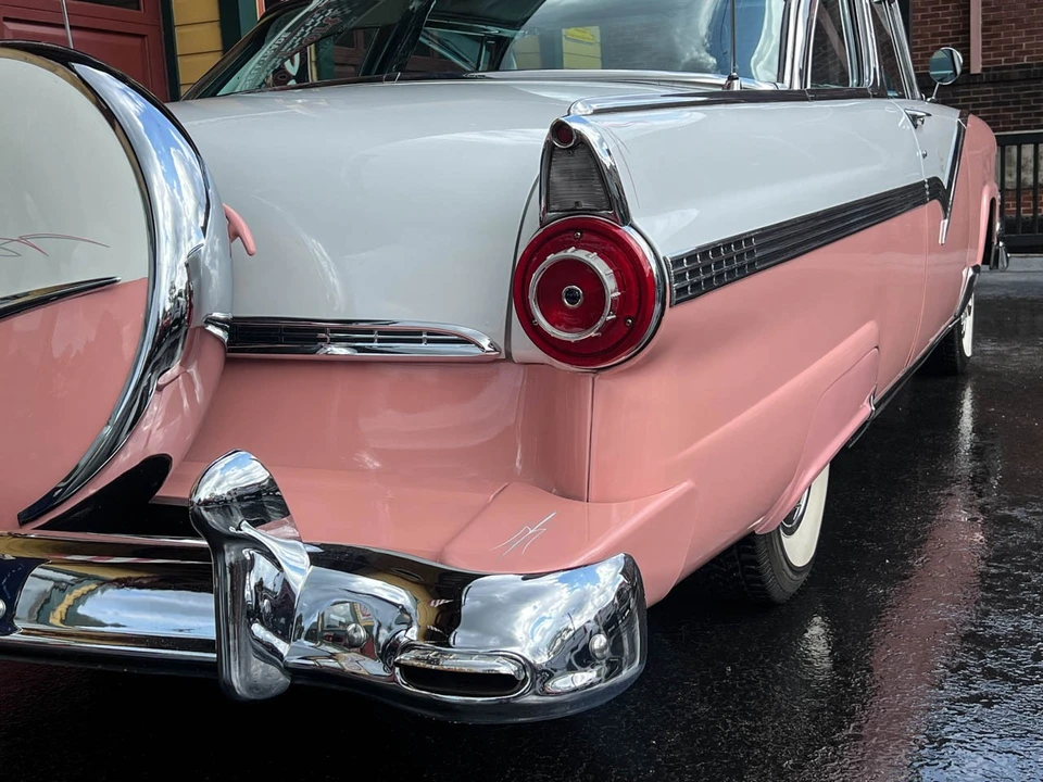 1956 Ford Crown Victoria - Image 11 of 12