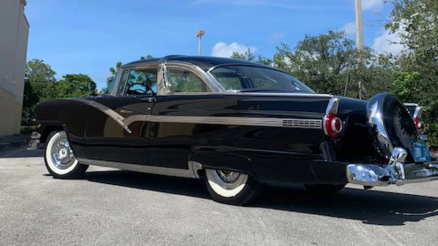 1956 Ford Fairlane 1st Gen - Image 18 of 21