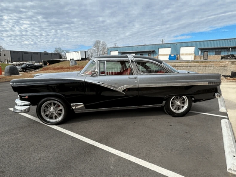 1956 Ford Crown Victoria - Image 4 of 31