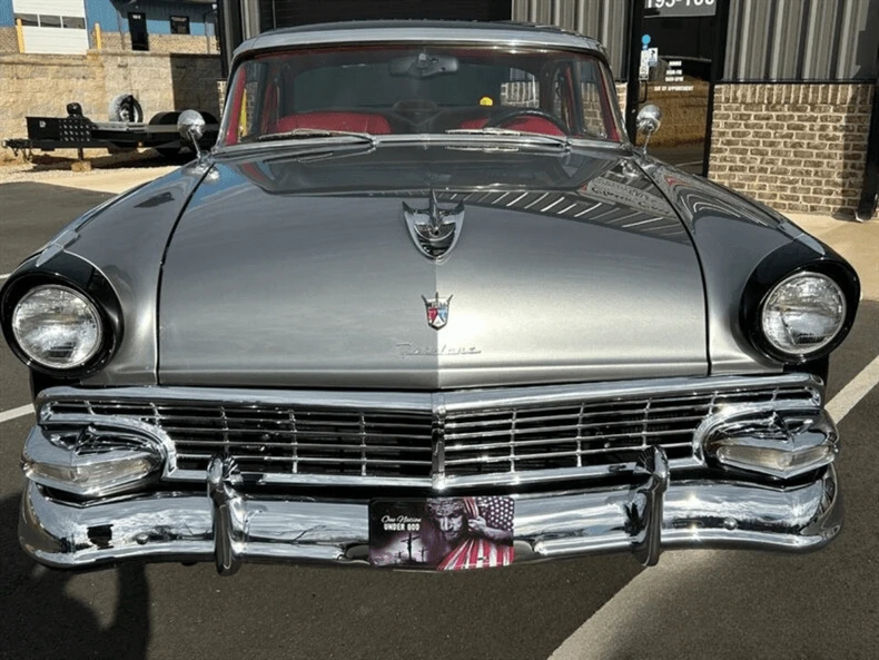 1956 Ford Crown Victoria - Image 10 of 31