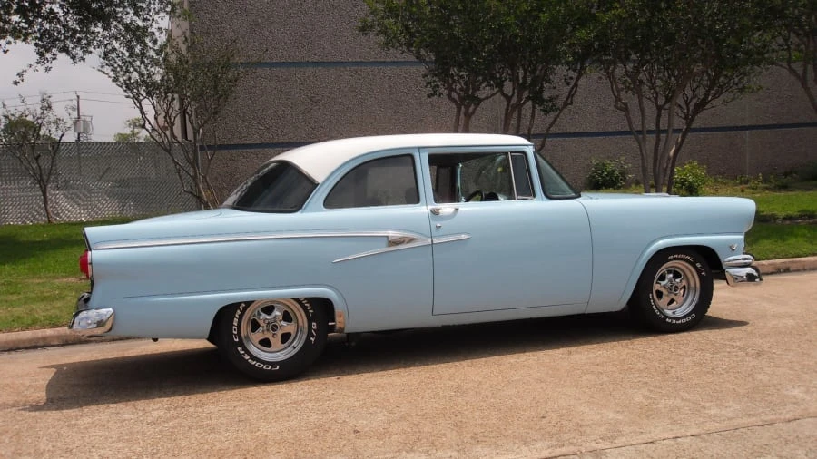 1956 Ford Customline - Image 5 of 31
