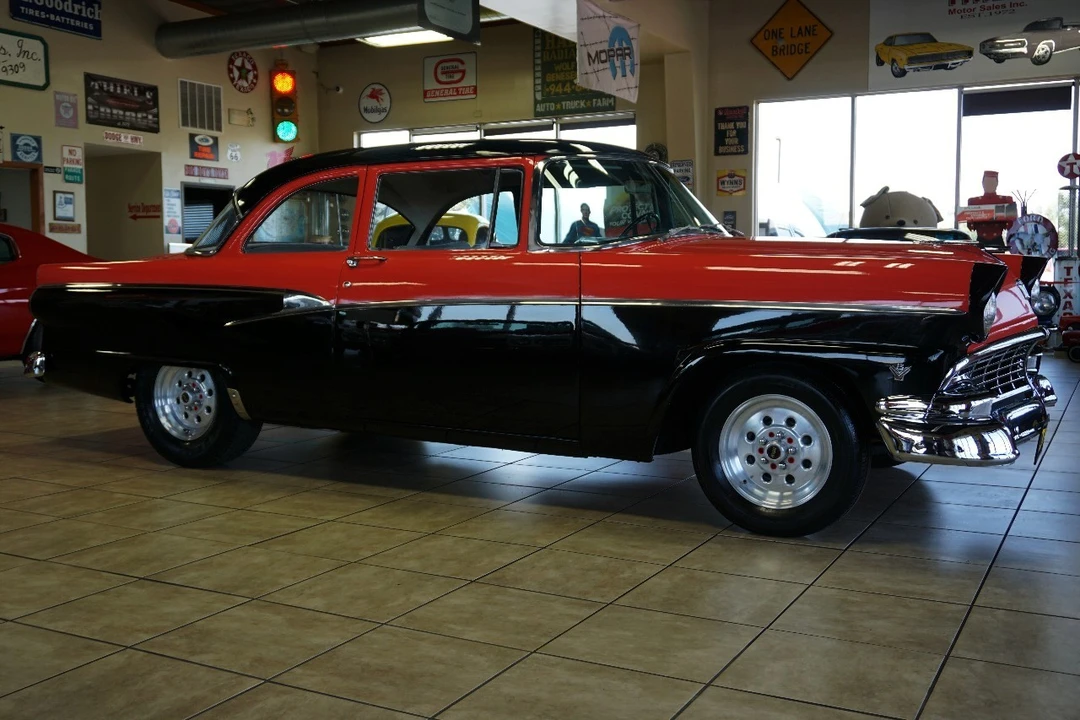 1956 Ford Customline - Image 10 of 21