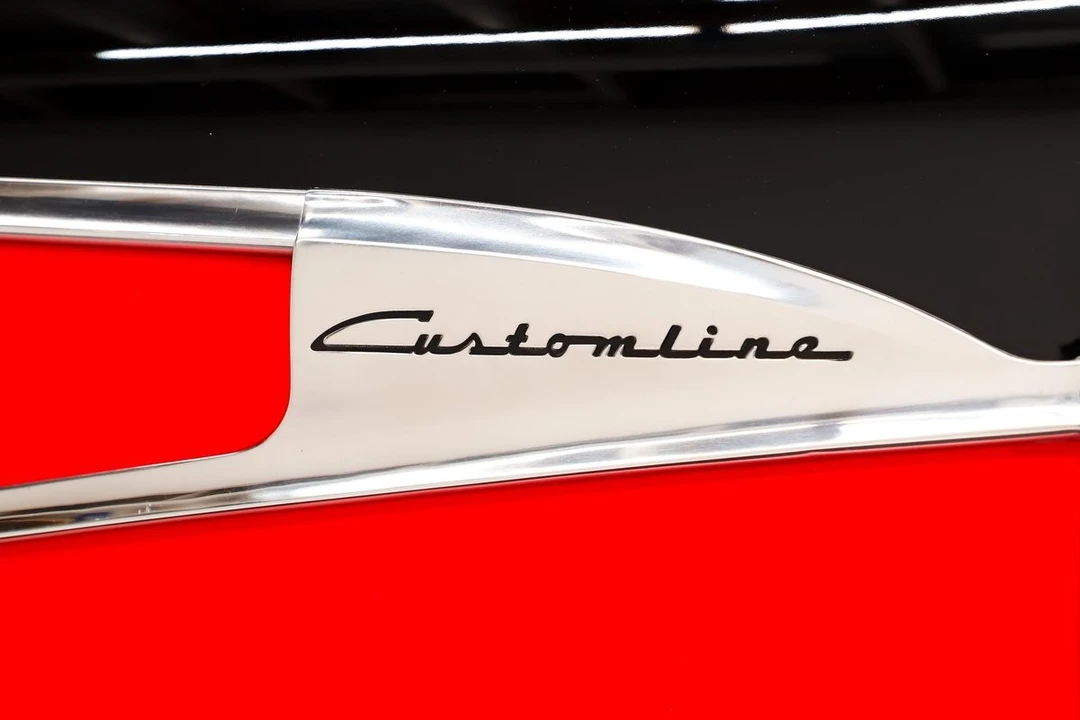 1956 Ford Customline - Image 9 of 12
