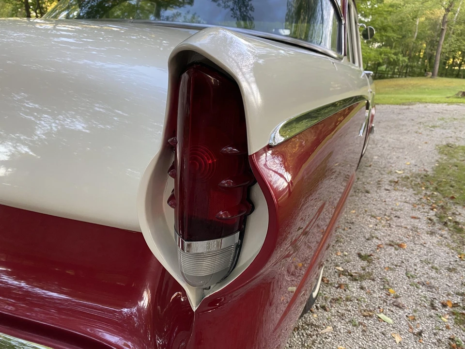 1956 Ford Customline - Image 22 of 31