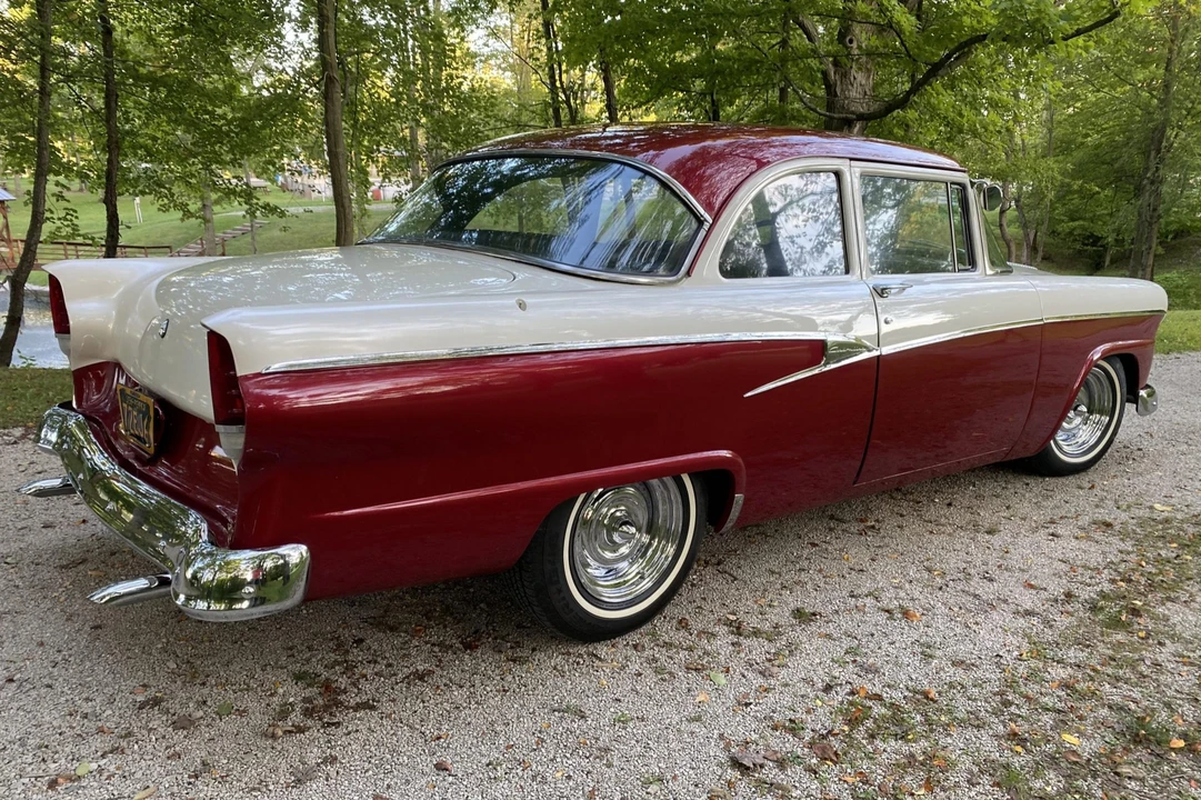 1956 Ford Customline - Image 7 of 31