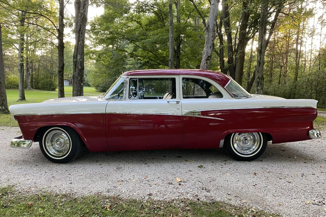 1956 Ford Customline - Image 2 of 31