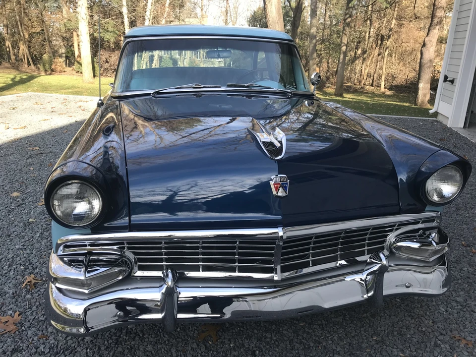 1956 Ford Customline - Image 5 of 31