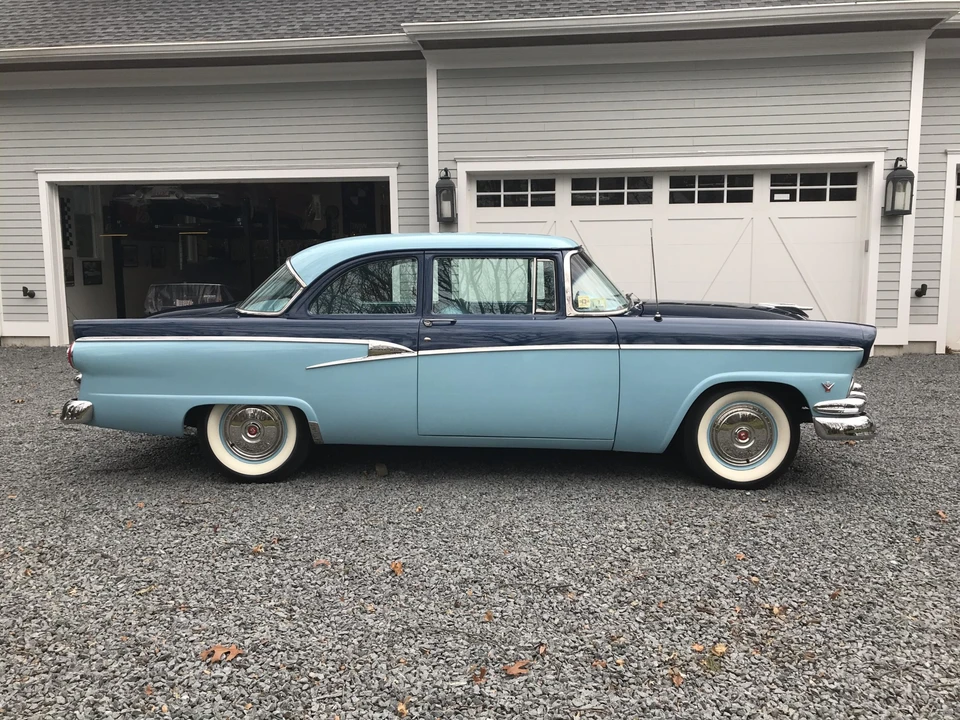 1956 Ford Customline - Image 9 of 31