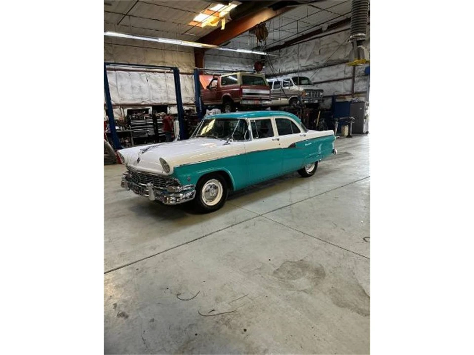 1956 Ford Customline - Image 3 of 4