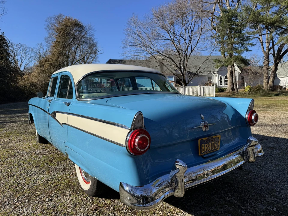 1956 Ford Customline - Image 22 of 31