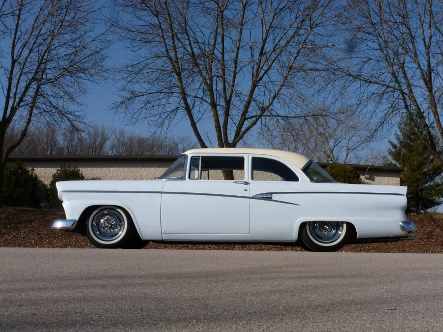1956 Ford Customline - Image 2 of 8