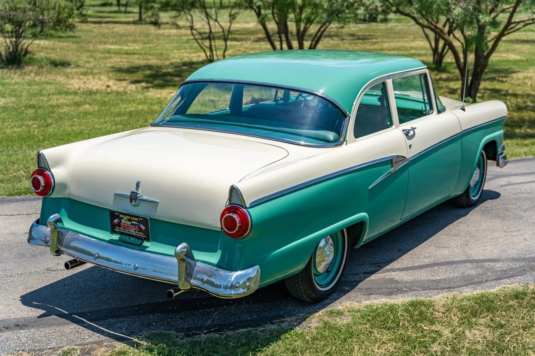 1956 Ford Customline - Image 6 of 21