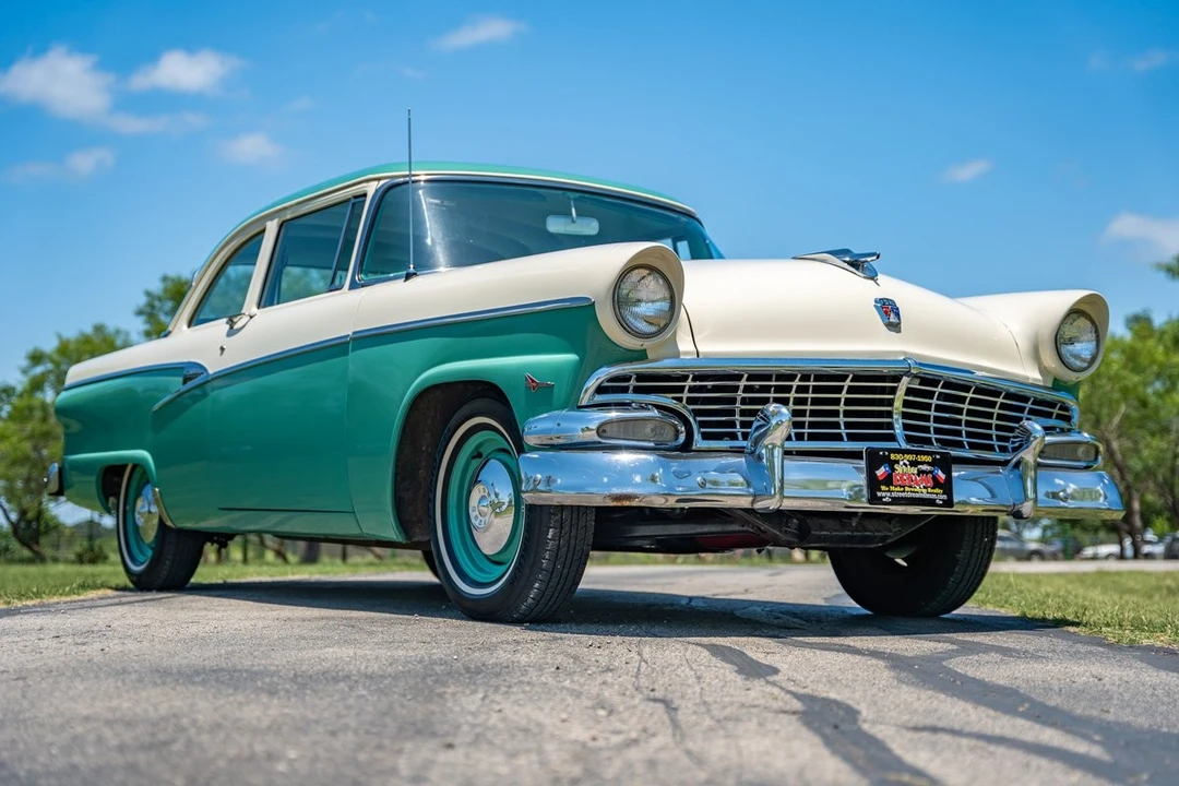 1956 Ford Customline - Image 7 of 21