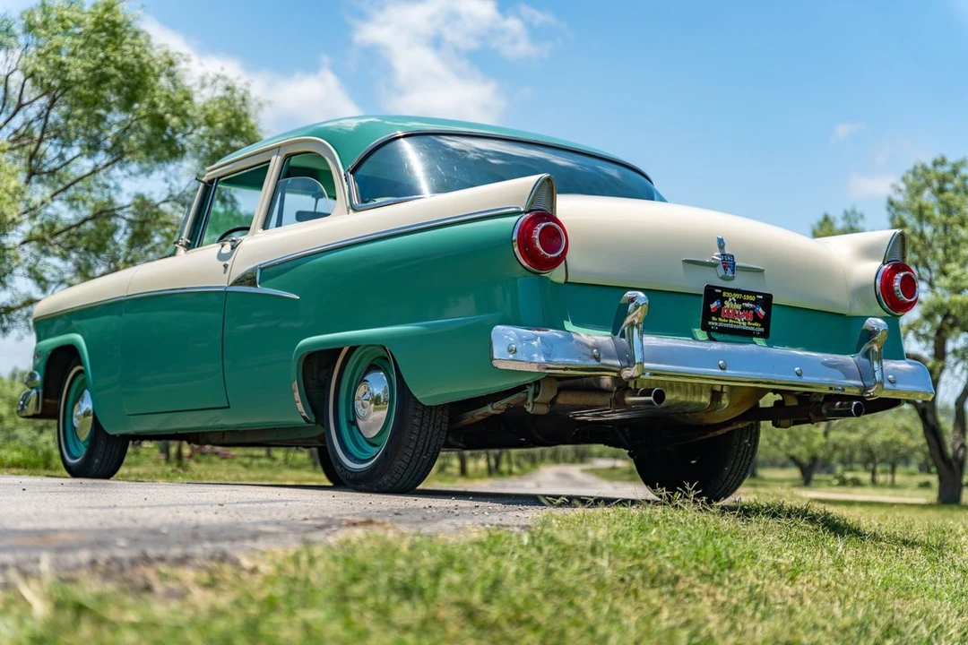 1956 Ford Customline - Image 3 of 21