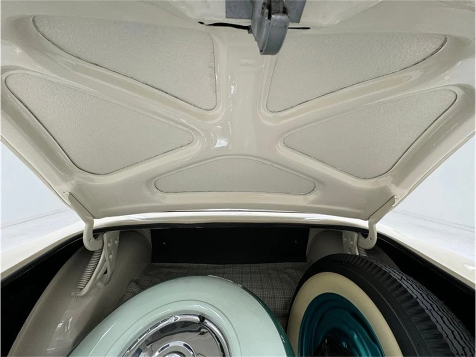 1956 Ford Customline - Image 25 of 31