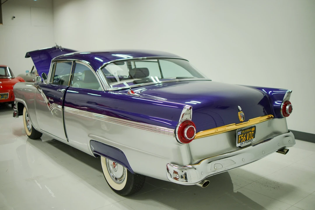 1956 Ford Customline - Image 12 of 31