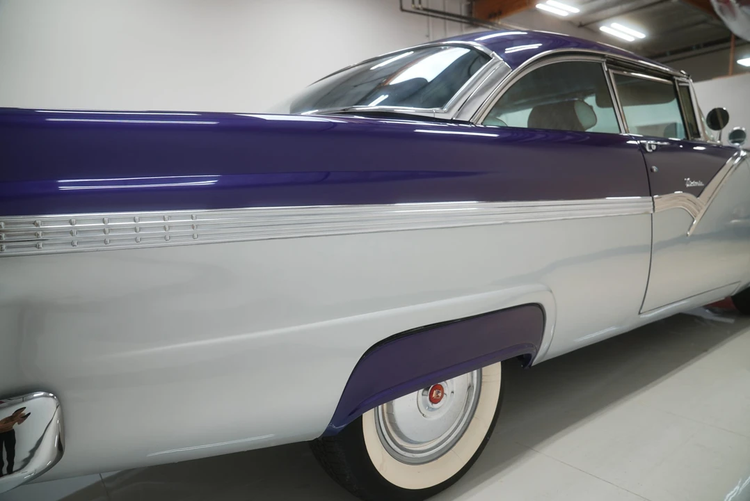 1956 Ford Customline - Image 29 of 31