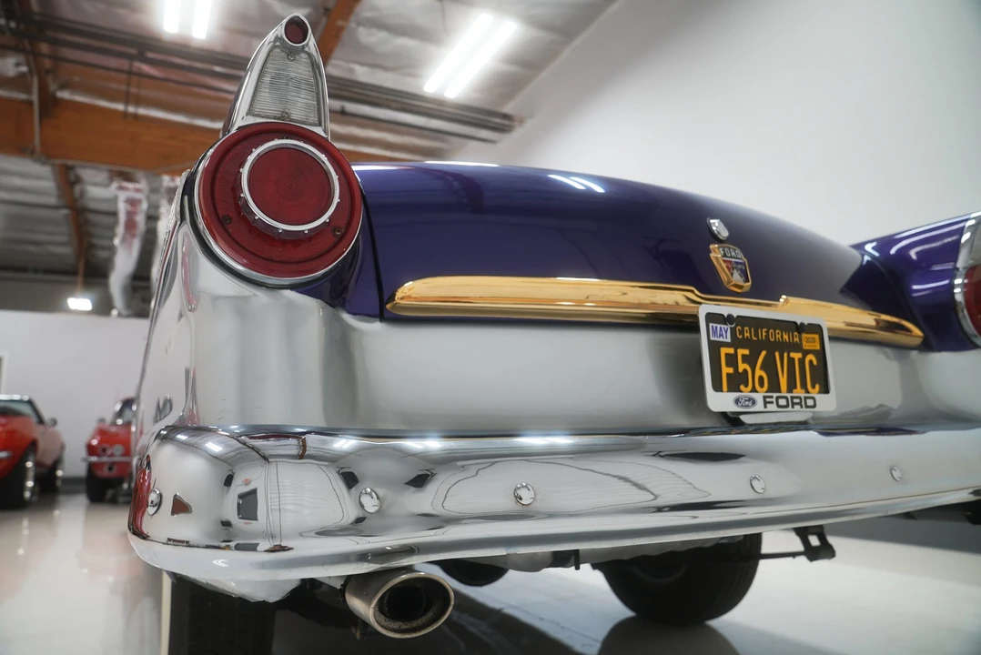 1956 Ford Customline - Image 23 of 31