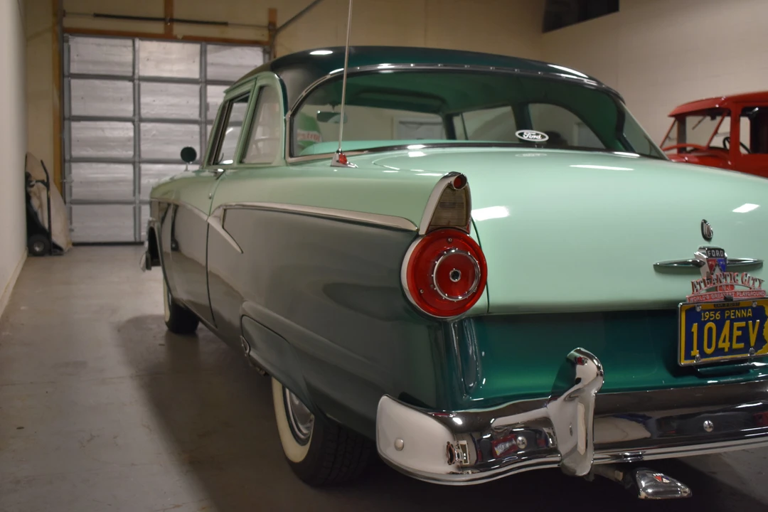 1956 Ford Customline - Image 16 of 31