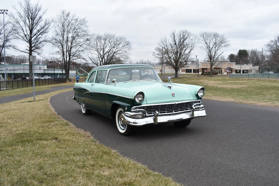 1956 Ford Customline - Image 6 of 31