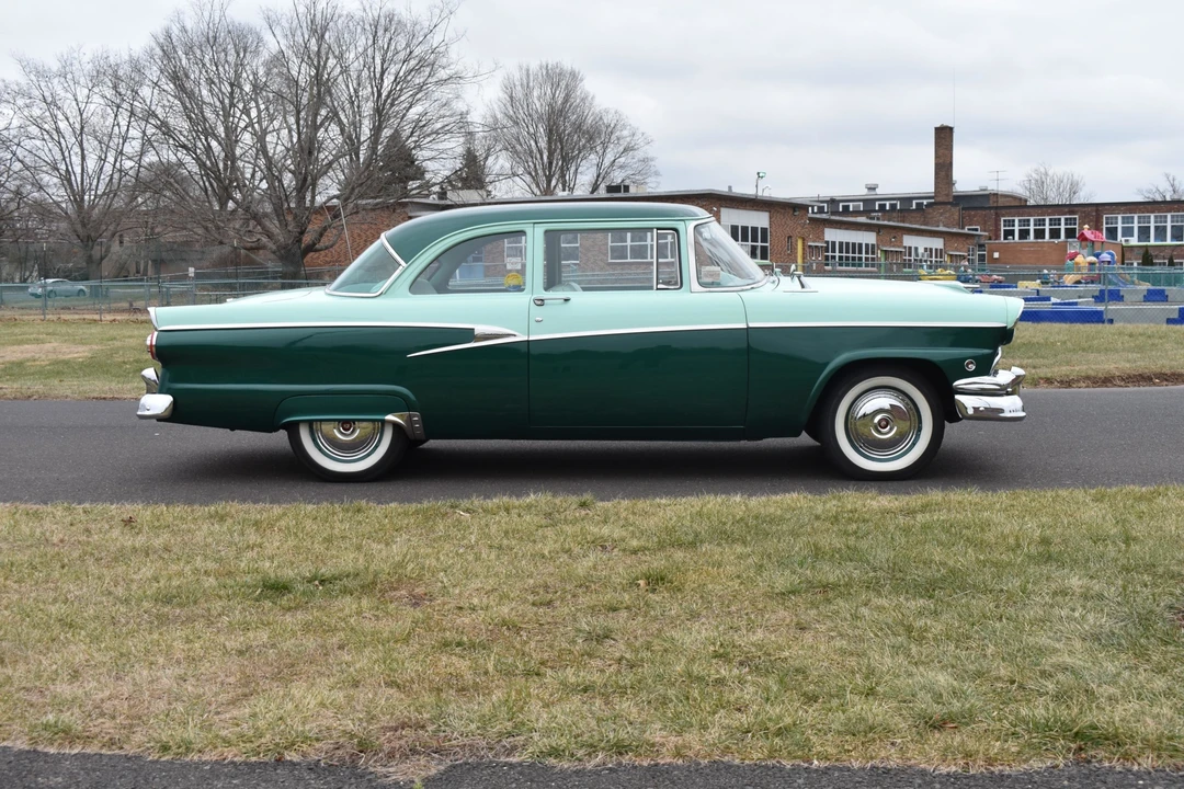 1956 Ford Customline - Image 7 of 31
