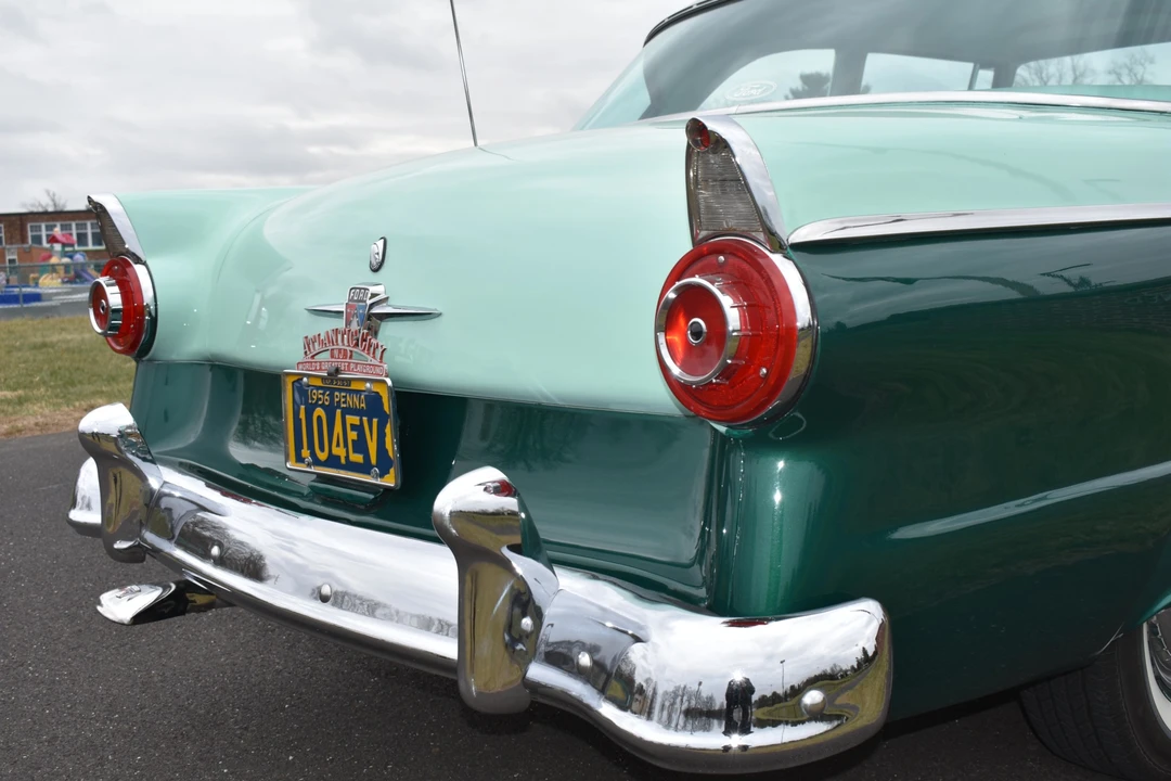 1956 Ford Customline - Image 18 of 31