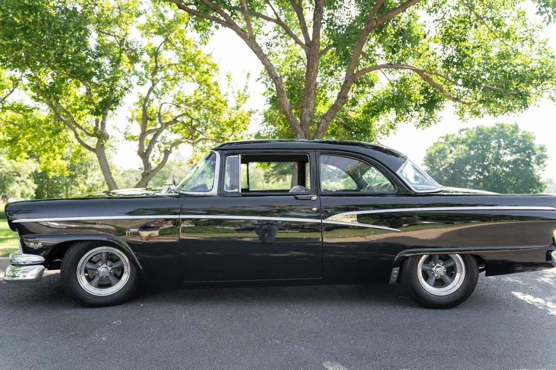 1956 Ford Customline - Image 2 of 31