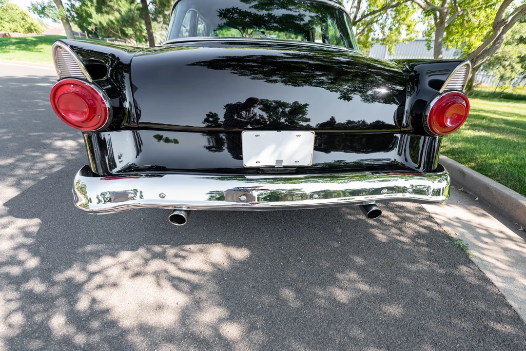 1956 Ford Customline - Image 10 of 31