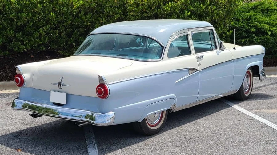 1956 Ford Customline - Image 10 of 12