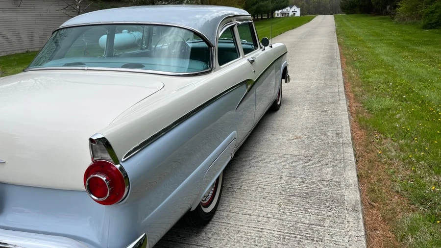 1956 Ford Customline - Image 9 of 21