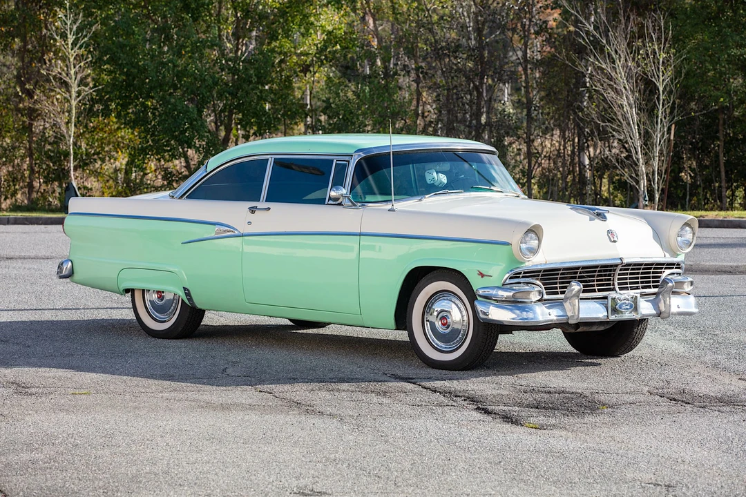 1956 Ford Customline - Image 2 of 31