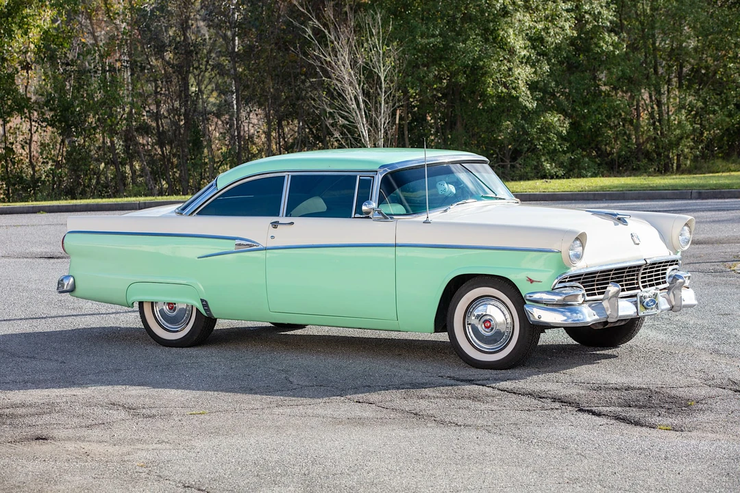 1956 Ford Customline - Image 5 of 31