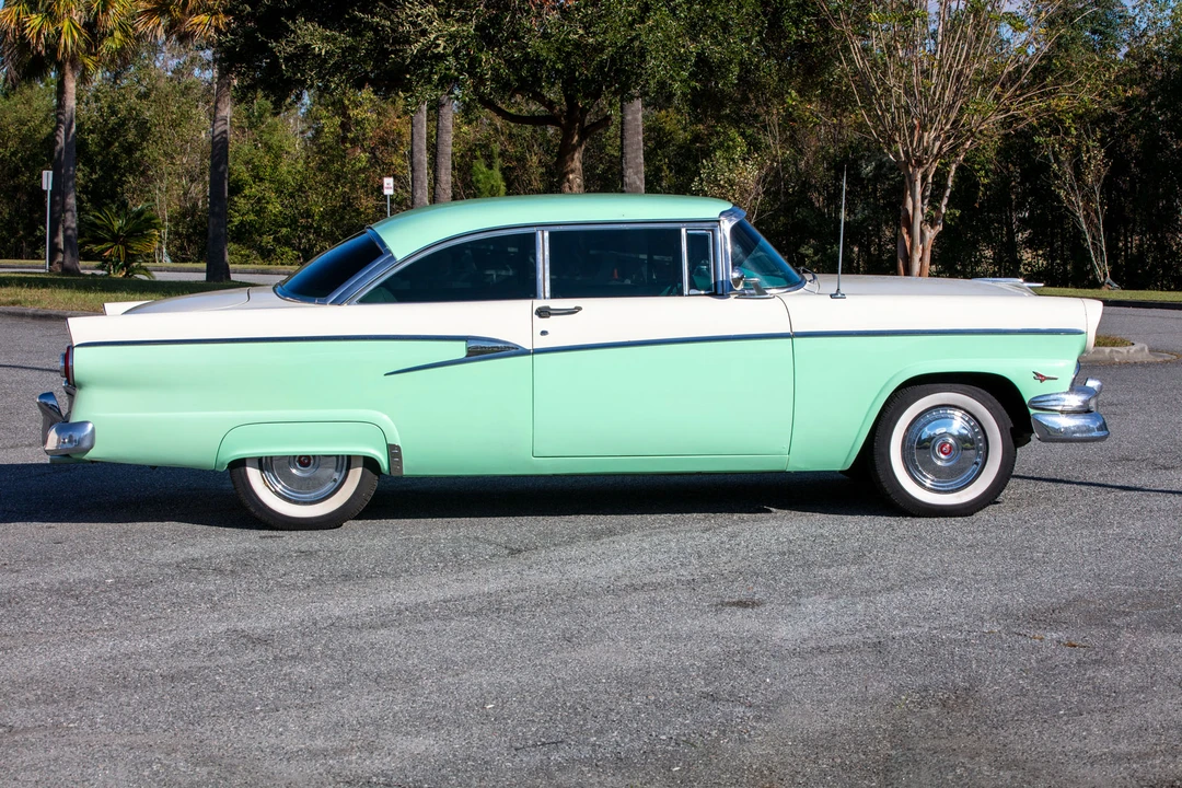 1956 Ford Customline - Image 5 of 31
