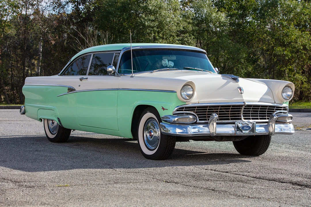 1956 Ford Customline - Image 13 of 31